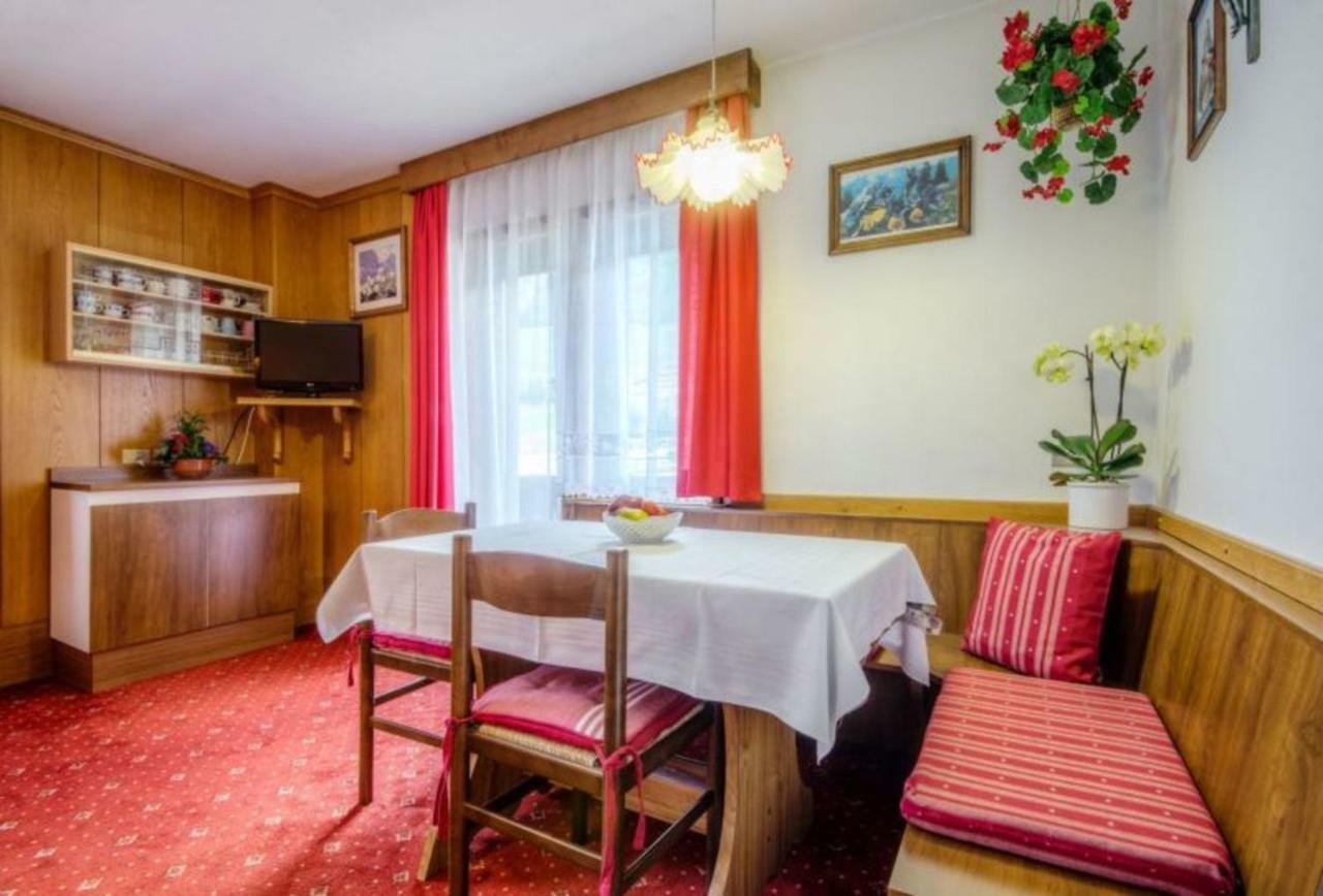 Apartments Fiordalisi Colfosco Kültér fotó