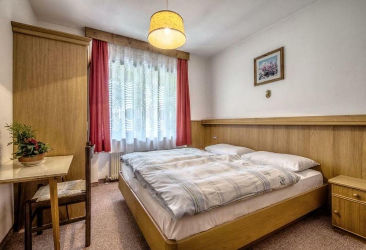 Apartments Fiordalisi Colfosco Kültér fotó